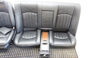 Mercedes-Benz CLS C219 Kit intérieur 