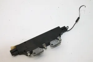 Porsche Boxster 986 Antenas pastiprinātājs 98664711800