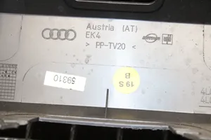 Audi Q7 4L Verkleidung Heckklappe Kofferraumdeckel 4L0867973