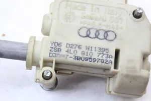 Audi Q7 4L Serratura del tappo del serbatoio del carburante 4L0810773A