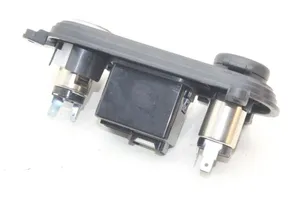 KIA Optima Connettore plug in AUX 262015658