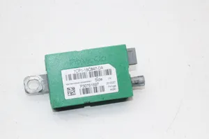 Ford Kuga I Antenos stiprintuvas 7CP118C847DA