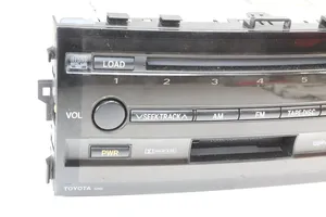 Toyota Prius (NHW20) Panel / Radioodtwarzacz CD/DVD/GPS 8612047120