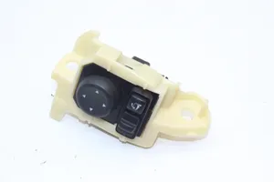 Nissan X-Trail T32 Wing mirror switch 