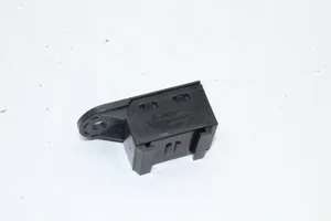 Nissan X-Trail T32 Other relay NILES