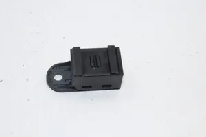 Nissan X-Trail T32 Other relay NILES