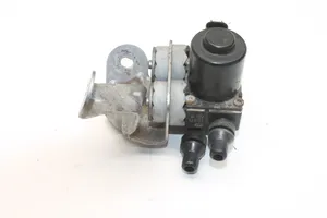 BMW 1 F20 F21 Zawór sterujący płynu chłodzącego 8514557