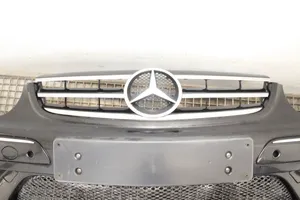 Mercedes-Benz CLK A209 C209 Передний бампер 