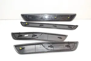 BMW 6 F06 Gran coupe Garniture de protection de seuil intérieur 8053575