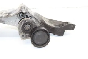 Mercedes-Benz A W176 Support de générateur / alternateur A607201009