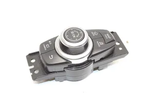 Infiniti Q30 Controllo multimediale autoradio 5DA1D21E0657