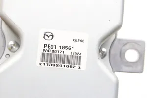 Mazda 3 II Polttoaineen ruiskutuspumpun ohjainlaite/moduuli PE0118561