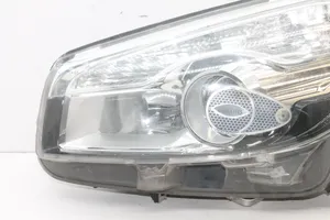 Nissan Qashqai+2 Lampa przednia 26060BR61B