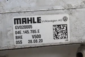 Volkswagen Golf VIII Välijäähdyttimen jäähdytin 04E145785E