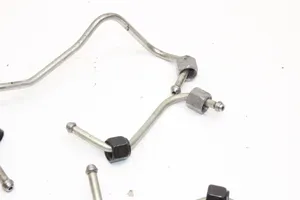 Ford Kuga II Tuyau d'alimentation conduite de carburant 