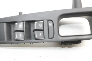 Audi A8 S8 D4 4H Inne elementy wykończeniowe drzwi przednich 4H2959518