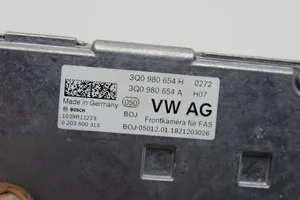 Volkswagen Tiguan Kamera zderzaka przedniego 3Q0980654H