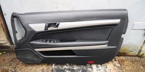 Mercedes-Benz E C207 W207 Etuoven verhoilu A2077200458