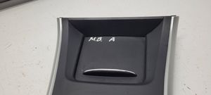 Mercedes-Benz B W245 Rivestimento in plastica cornice della leva del cambio 1071240100