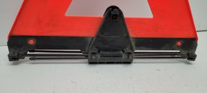 Audi A4 S4 B5 8D Triangle d'avertissement 4B5860251C