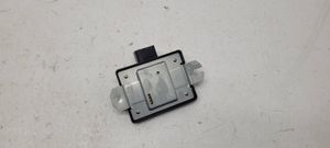 Volkswagen Amarok Door central lock control unit/module 2H0927771A