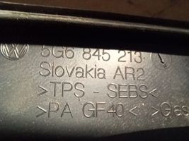 Volkswagen Golf VII Szyba karoseryjna drzwi tylnych 5G6845213