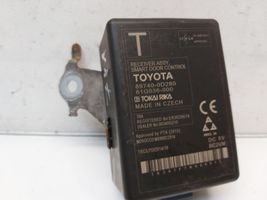 Toyota Yaris Блок управления дверью 897400D280