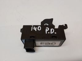 Hyundai i40 Electric window control switch 935753Z000