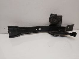 Toyota RAV 4 (XA40) Pannello laterale di supporto del radiatore 