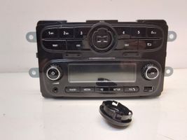 Smart ForFour II W453 Radio/CD/DVD/GPS-pääyksikkö A4539009204