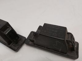 Nissan Qashqai Éclairage de plaque d'immatriculation 25300100