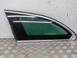 Peugeot 508 Fenêtre latérale avant / vitre triangulaire 