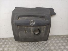 Mercedes-Benz A W176 Variklio dangtis (apdaila) A6070100067