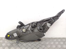 Toyota Aygo AB40 Lampa przednia 9922681017