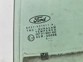 Ford Transit Custom priekšējo durvju stikls (četrdurvju mašīnai) 