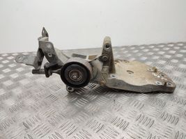 Nissan Pathfinder R51 Support de générateur / alternateur 