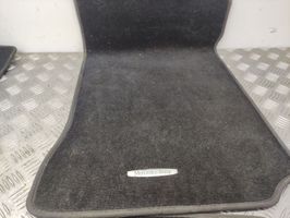 Mercedes-Benz E C207 W207 Auton lattiamattosarja A2076840303