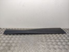 Nissan Qashqai Rivestimento della portiera anteriore (modanatura) 80871JD00A