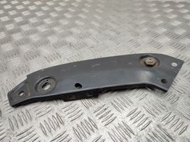 Volkswagen Jetta VI Soporte para el marco panal de radiador 5C6805931