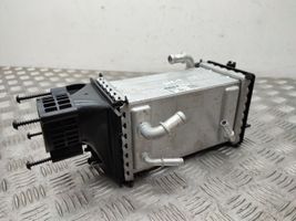 Volkswagen T-Roc Chłodnica powietrza doładowującego / Intercooler 04E145785E