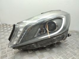 Mercedes-Benz A W176 Lampa przednia A1768200561