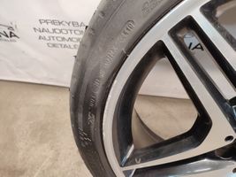 Mercedes-Benz A W176 R18-alumiinivanne A1764010302