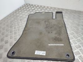 Mercedes-Benz A W176 Tapis de sol avant A2466803048