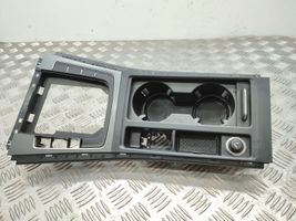 Volkswagen Golf VII Cup holder front 