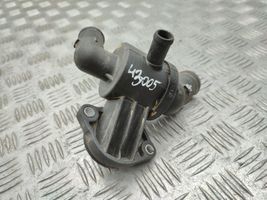 Volkswagen Tiguan Termostat / Obudowa termostatu 03L121111AE