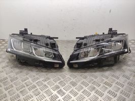 Peugeot 308 Lot de 2 lampes frontales / phare 9849116680