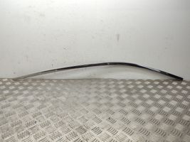 Nissan X-Trail T32 Priekinių durų stiklo apdaila 