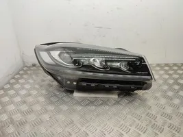 KIA Sorento Lampa przednia C592122210