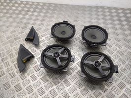 KIA Sorento Kit sistema audio 963303V100