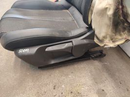 Peugeot 2008 II Front driver seat 